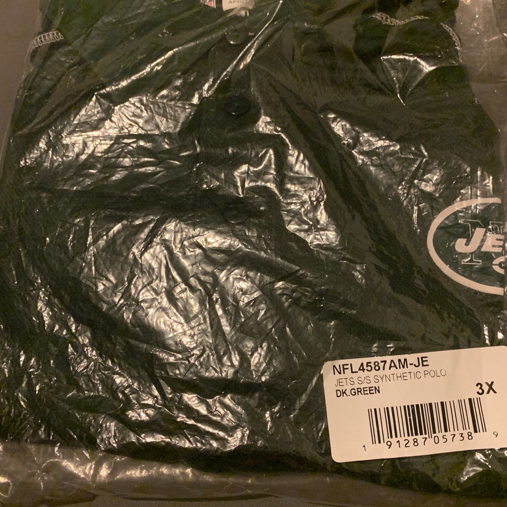 Polo 
Mens NewYork Jets
Officially Licensed Gear